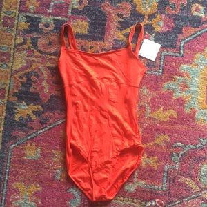 Wear Moi Tangerine NWT size L